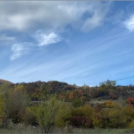 Дом отдыха соколів камінь